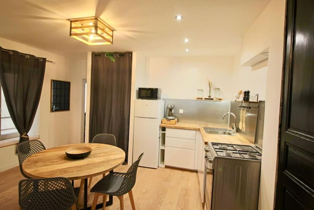 Appartement Centre Brioude Buitenkant foto