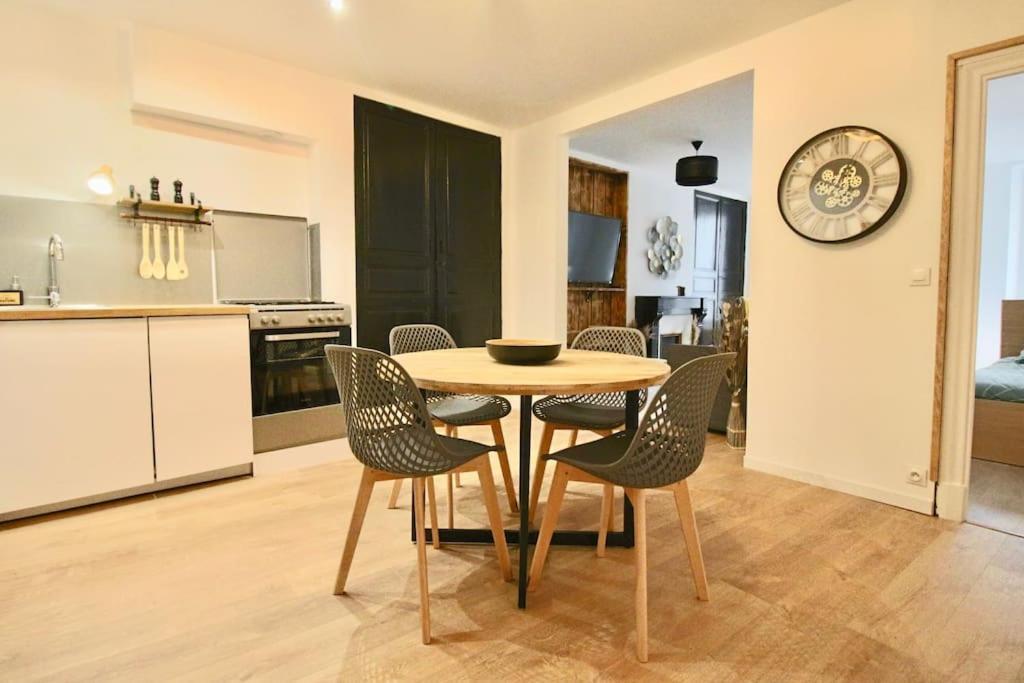 Appartement Centre Brioude Buitenkant foto